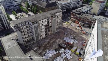 Foto mit Drohne: Luftaufnahmen vom Abriss des Amtsgerichts Bochum mit Drohne