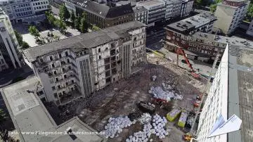 Foto mit Drohne: Luftaufnahmen vom Abriss des Amtsgerichts Bochum mit Drohne
