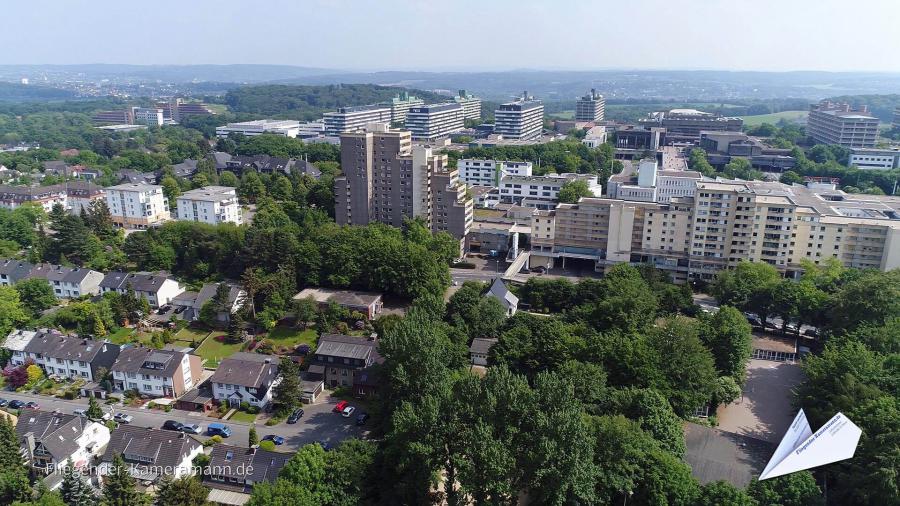 Luftaufnahmen vom Uni-Center Bochum mit Drohne