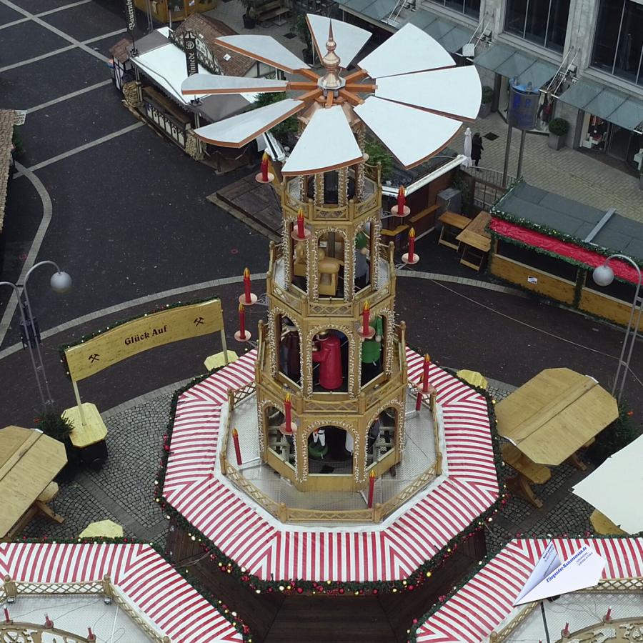 Luftaufnahmen vom Weihnachtsmarkt Bochum mit Drohne