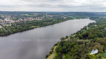 Foto mit Drohne: Luftaufnahmen mit Drohne aus dem Ruhrgebiet: Hier der Kemnader See von der Bochumer Seite