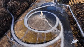 Foto mit Drohne: Luftaufnahmen mit Drohne aus dem Ruhrgebiet: Die Halde Rheinelbe in Gelsenkirchen