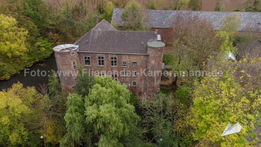 Luftaufnahmen von Häusern und Immobilien mit unserer Drohne