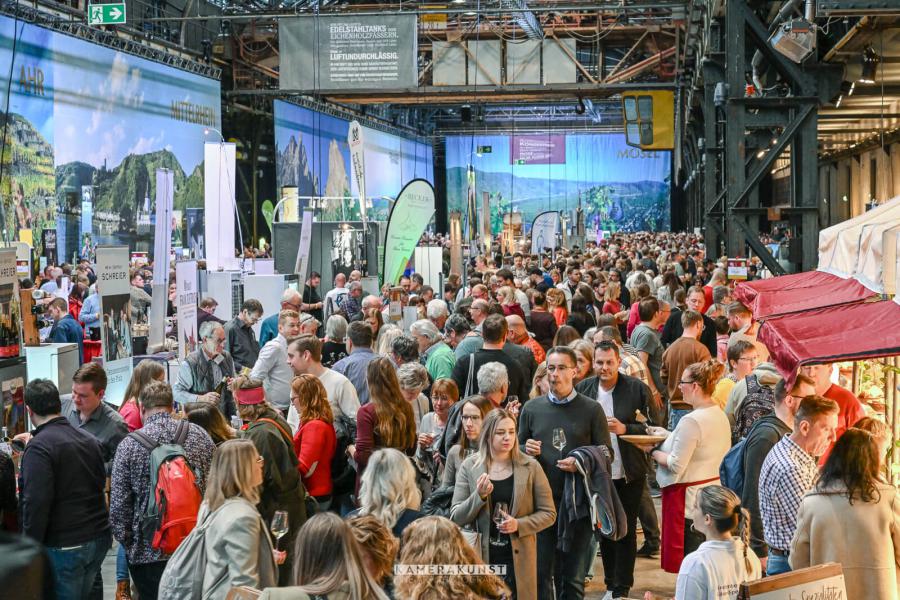 Messefotografie bei Weinmesse in der Jahrhunderthalle Bochum