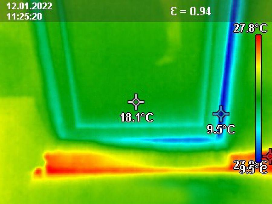 Thermografie / Wärmebild: Kältebrücke Terassentür Undichte Dichtung